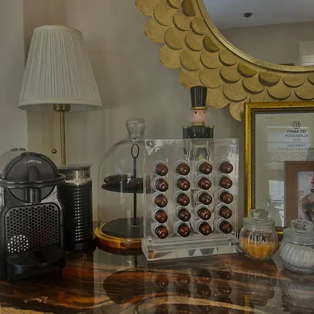 Minicity Bed & Breakfast 4*