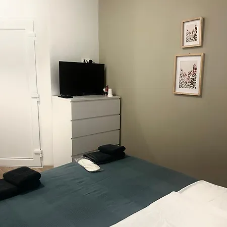 Bed & Breakfast Minicity 4*